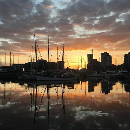 Luxury 1 Bed Ipswich Marina Apartment Free Parking Exterior foto